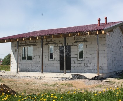 Стройка дома из газобетона: особенности и этапы